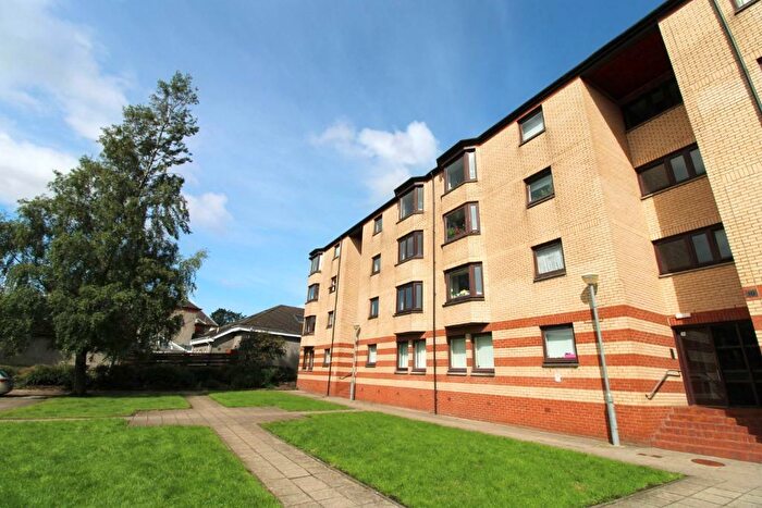 2 Bedroom Flat To Rent In Leyden Court, Glasgow, G20