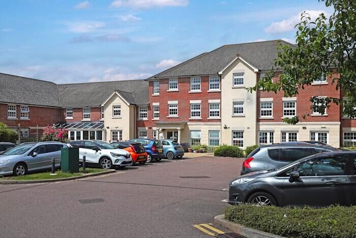 1 Bedroom Retirement Property For Sale In High Street, Ongar, CM5