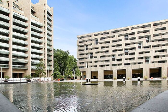 1 Bedroom Flat For Sale In Grosvenor Waterside, Belgravia, London, SW1W