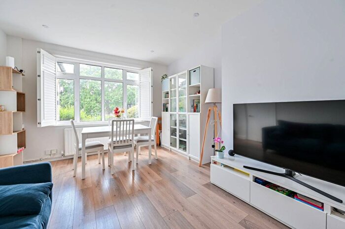 3 Bedroom Terraced House To Rent In Firhill Road, Sydenham, London, SE6