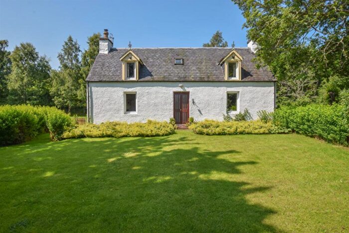 3 Bedroom Detached House For Sale In Dalreach, Rychraggan, Drumnadrochit, IV63