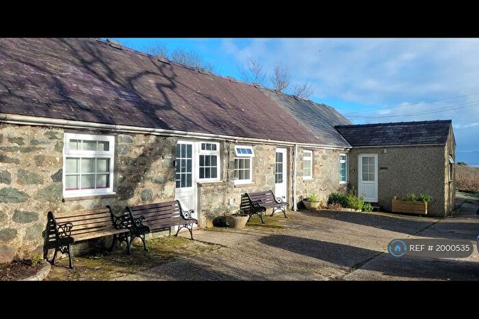 1 Bedroom Terraced House To Rent In Bythynnod Ty Newydd, Criccieth, LL52