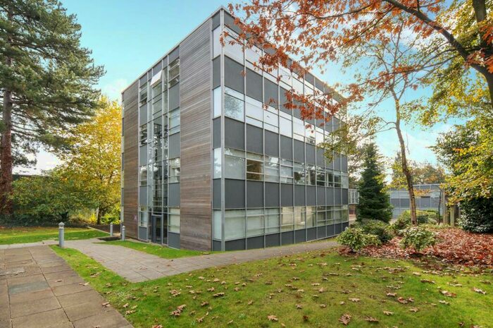 2 Bedroom Apartment To Rent In Newsom Place, AL1