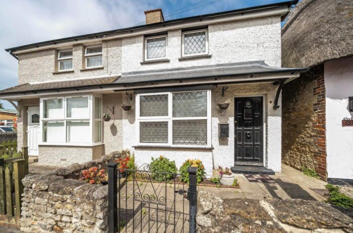 2 Bedroom Semi-Detached House For Sale In High Street, Selsey, PO20