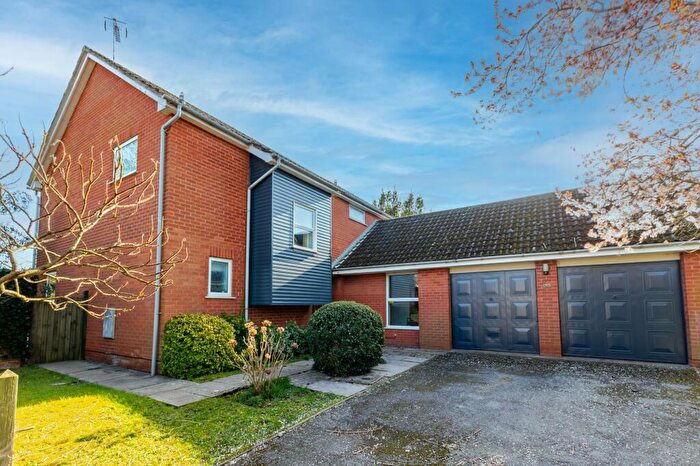 4 Bedroom Detached House For Sale In Farlers End, Nailsea, BS48