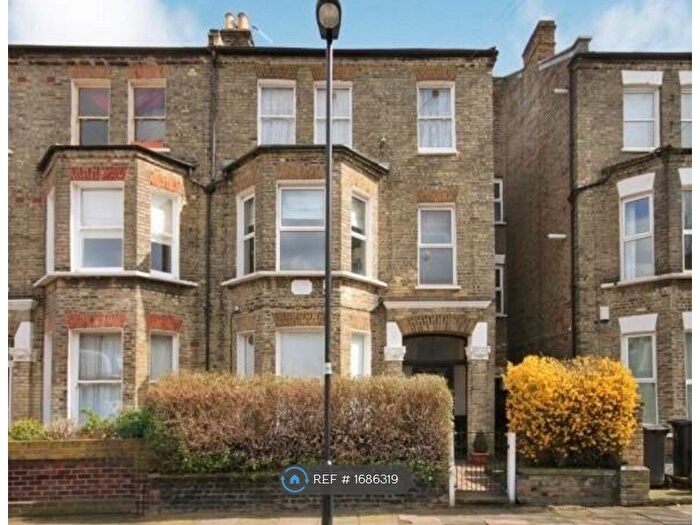 2 Bedroom Flat To Rent In Bonham Road, London, SW2
