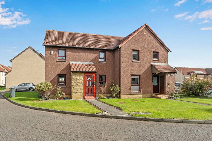 3 Bedroom Semi Detached House For Sale In Westbank Place, Edinburgh, EH15