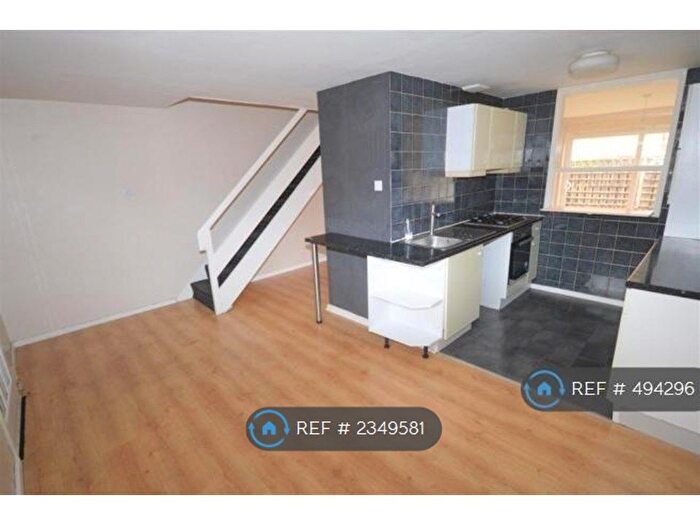 3 Bedroom Terraced House To Rent In Bettman Close, Coventry, CV3