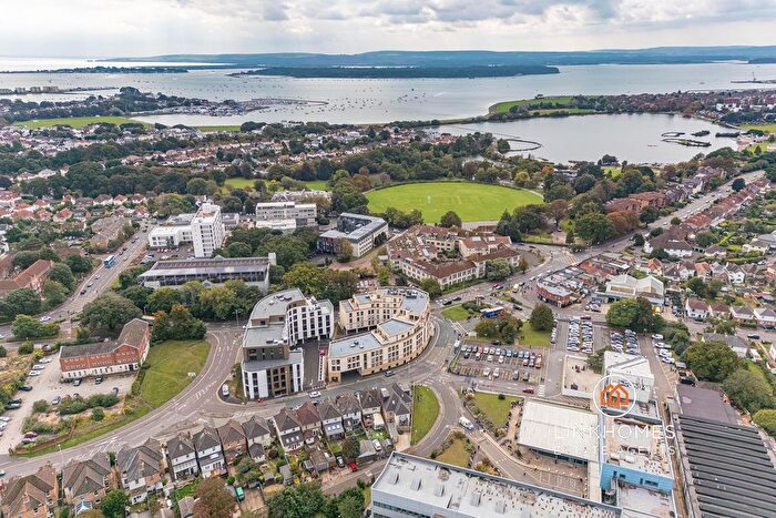 2 Bedroom Flat For Sale In - Commercial Road, Poole, BH14
