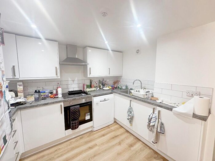 5 Bedroom House To Rent In Hotwell Road, Bristol, BS8