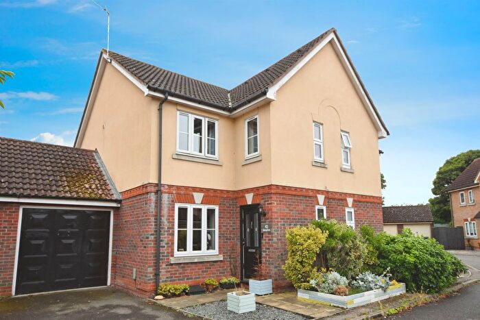 3 Bedroom Semi-Detached House For Sale In Springfields, Braintree, CM77