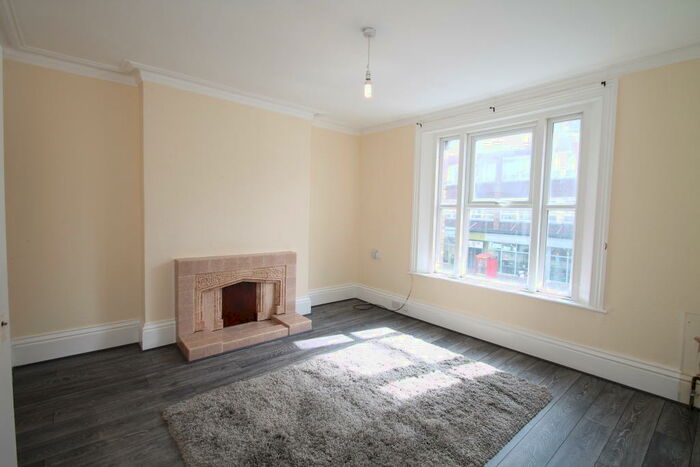 2 Bedroom Flat To Rent In Zero Deposit Option, High Street, Beckenham, BR3