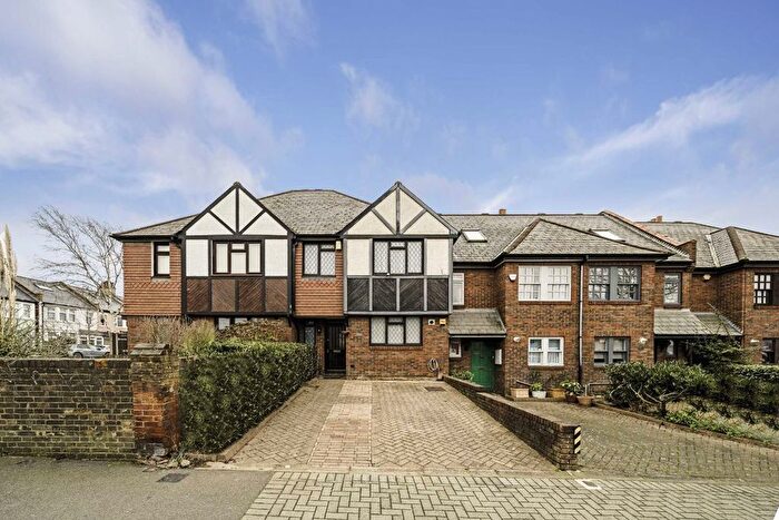 3 Bedroom Property To Rent In Furness Road, London, NW10