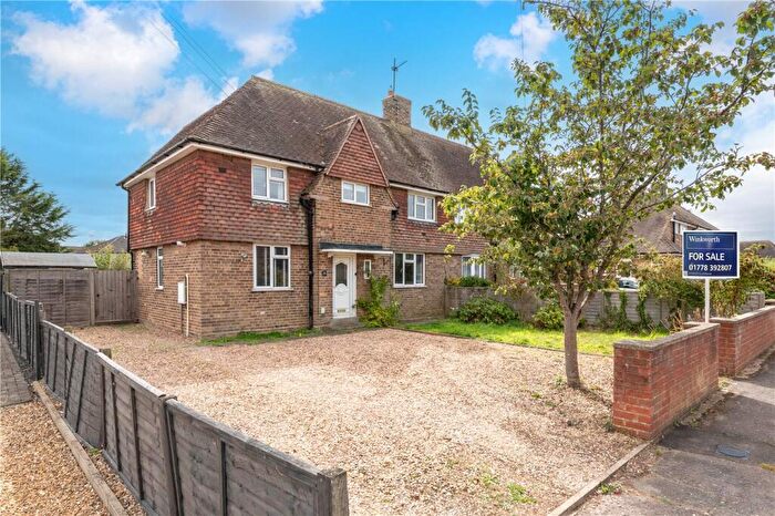 3 Bedroom Semi-Detached House For Sale In The Crescent, Morton, Bourne, Lincolnshire, PE10
