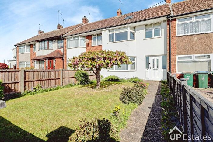 4 Bedroom Terraced House For Sale In Yewdale Crescent, Coventry, CV2