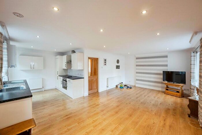 2 Bedroom Detached Bungalow For Sale In Kepple Close, New Rossington, Doncaster, DN11