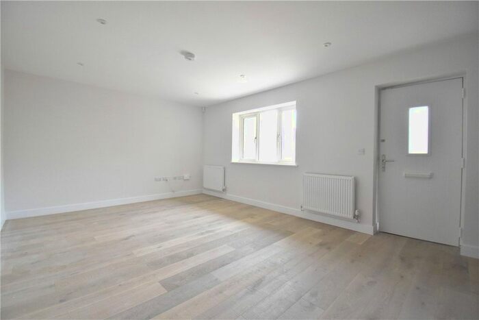 1 Bedroom Flat To Rent In Water Lane, Cambridge Road, Oakington, Cambridge, CB24