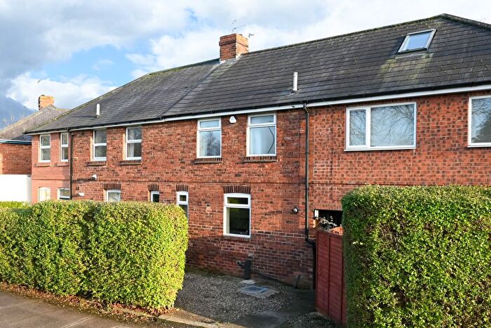 2 Bedroom Terraced House For Sale In Derwent Avenue, York, YO10