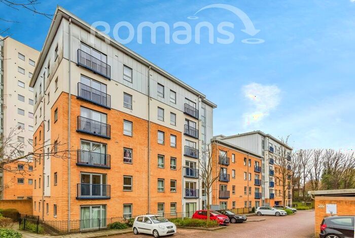 1 Bedroom Flat To Rent In Netherfield Place, RG24