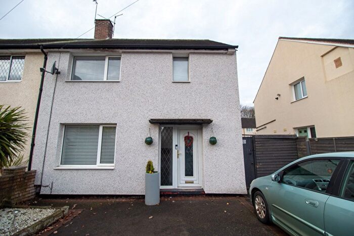 3 Bedroom End Terrace House For Sale In Bransdale Road, Clifton, Nottingham, NG11