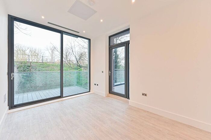 1 Bedroom Flat For Sale In Gwynne Road, Battersea, London, SW11