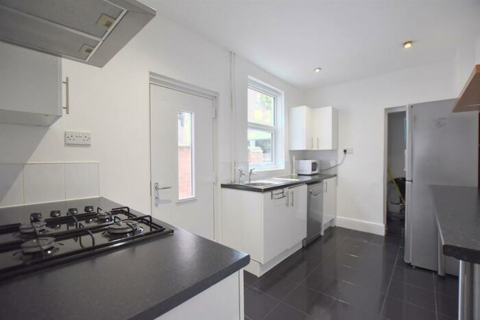 3 Bedroom Terraced House To Rent In Paton Street, Leicester, LE3