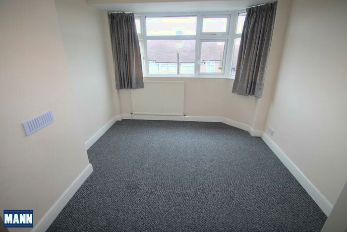 3 Bedroom House To Rent In Grosvenor Crescent, Dartford, Kent, DA1
