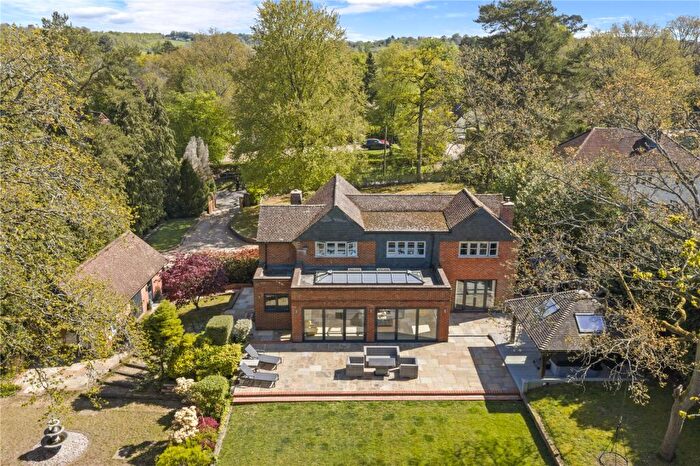 5 Bedroom Detached House For Sale In Binton Lane, Farnham, Surrey, GU10
