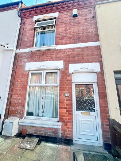 3 Bedroom Terraced House To Rent In Humber Avenue, Coventry, CV1