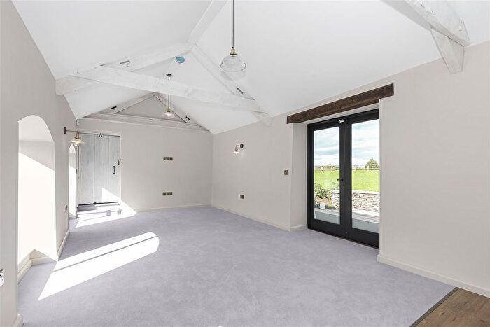 3 Bedroom Barn Conversion For Sale In Mayshill Farm, Mayshill, Frampton Cotterell, BS36