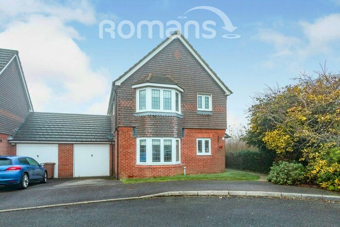 3 Bedroom Detached House To Rent In Rycroft Meadow, Beggarwood, Basingstoke RG22