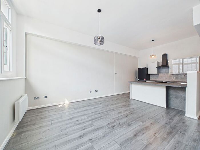 2 Bedroom Flat To Rent In Hatton Garden, Liverpool, L3