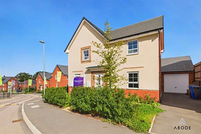 4 Bedroom Detached House For Sale In Dowling Road, Uttoxeter, ST14