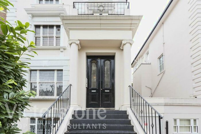 Studio To Rent In Buckland Crescent, London, Belsize Park, London, NW3