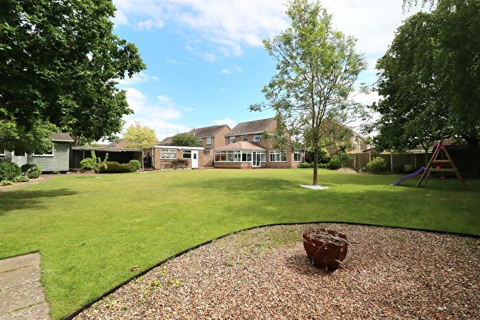 3 Bedroom Detached House For Sale In Langdale Road, Market Weighton, York, YO43