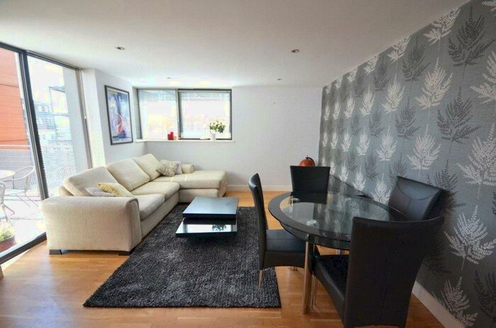 2 Bedroom Apartment To Rent In The Mews, Advent Way, Manchester, M4