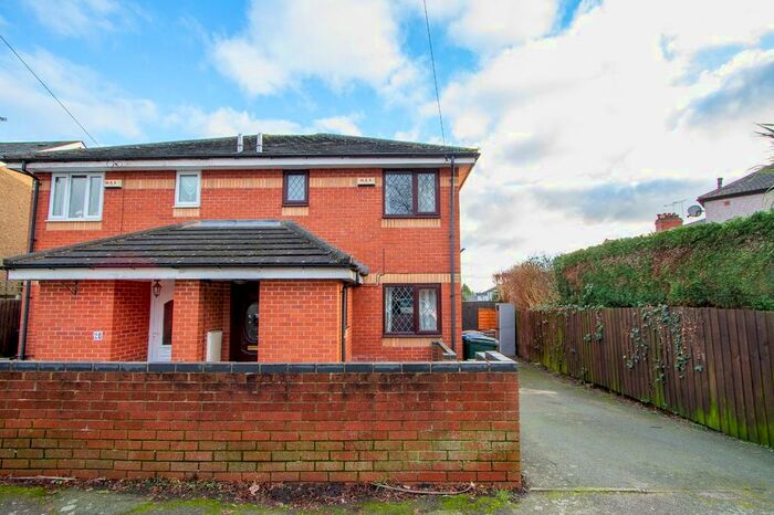 3 Bedroom Semi-Detached House To Rent In Farren Road, Coventry, CV2