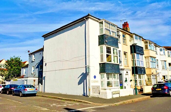 1 Bedroom Flat To Rent In Alexandra Terrace, Clarence Road, Bognor Regis, West Sussex, PO21