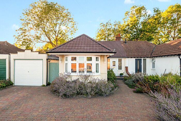 2 Bedroom Bungalow For Sale In Bruce Avenue, Shepperton, TW17