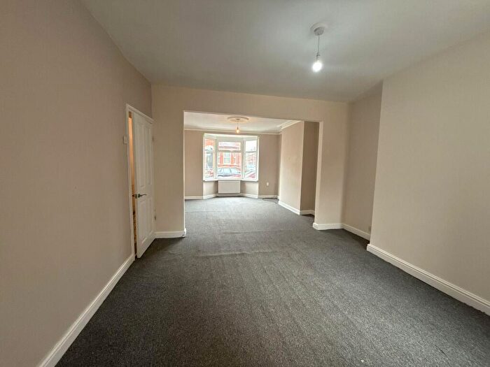 2 Bedroom Terraced House To Rent In Urban Road, Old Hexthorpe, DN4