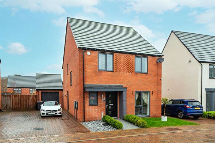4 Bedroom Detached House For Sale In Hornbeam Lane, Wingerworth, Chesterfield, S42