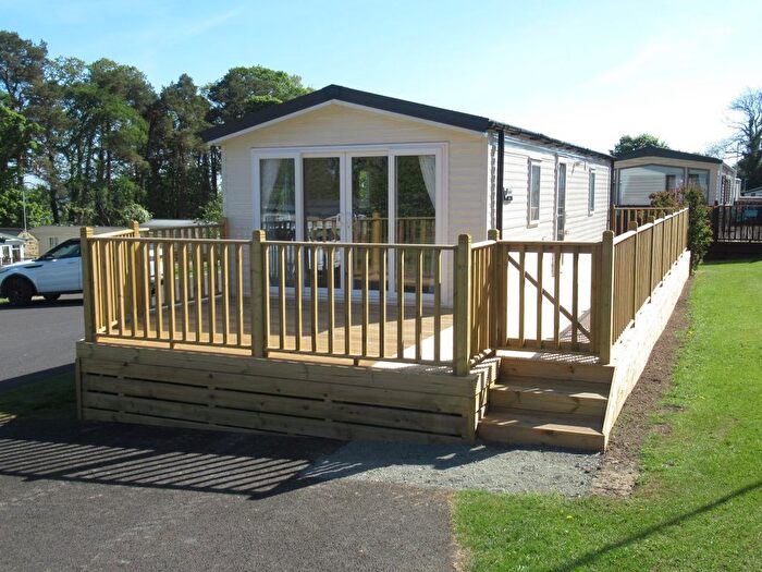 2 Bedroom Mobile/park Home For Sale In Causey Hill, Hexham, NE46