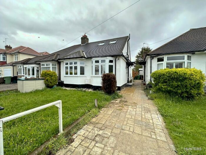 4 Bedroom Semi-Detached Bungalow To Rent In Lakehurst Road, Ewell, Epsom, KT19