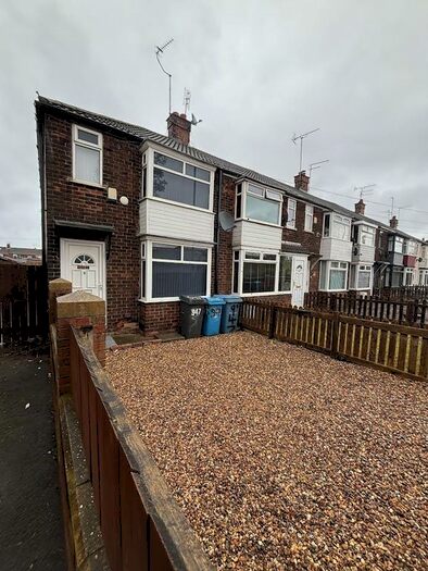 2 Bedroom Property To Rent In Hedon Road, Hull, HU9