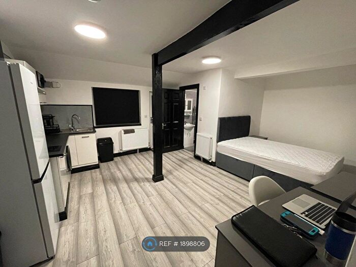 Studio To Rent In Derby Road, Hinckley, LE10