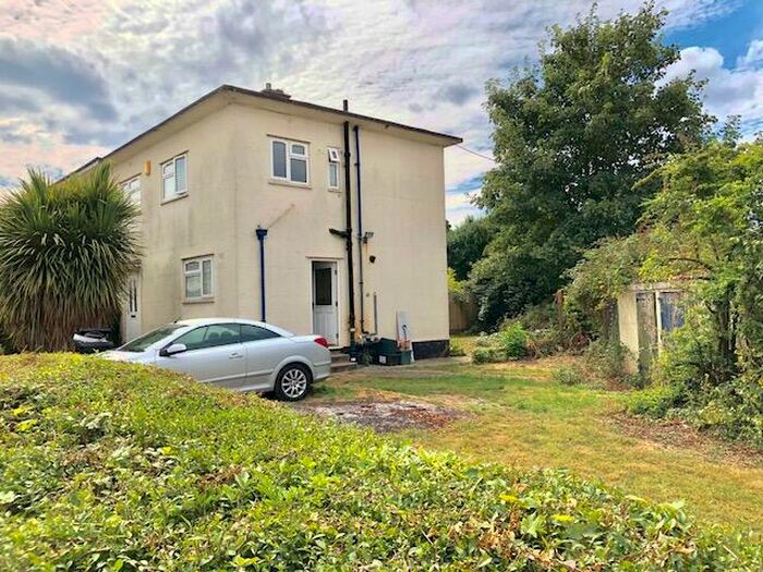 4 Bedroom Semi-Detached House To Rent In Hogarth Walk, Lockleaze, Bristol, BS7