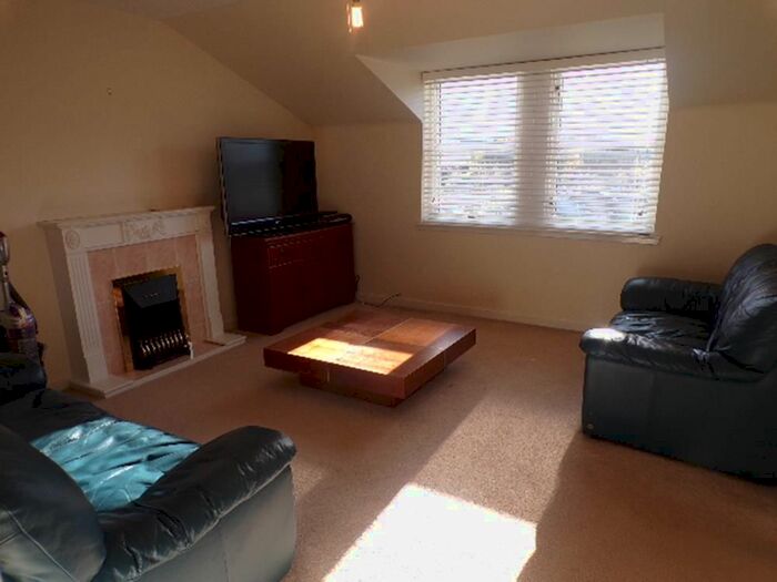 2 Bedroom Flat To Rent In Regent Walk, Aberdeen, Ab, AB24