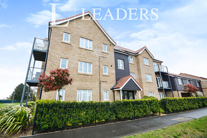 2 Bedroom Apartment To Rent In Newland Avenue, Bishops Stortford, CM23