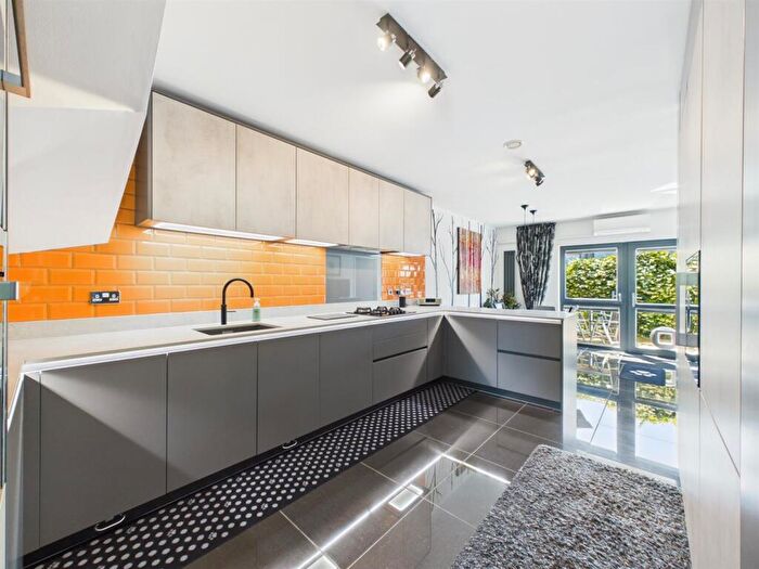 4 Bedroom Semi-Detached House For Sale In Reade Close, Hanham, Bristol, BS15