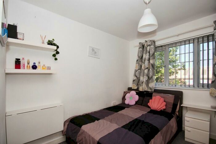 2 Bedroom Apartment For Sale In Stoney Stanton Road, Foleshill, Coventry, CV6